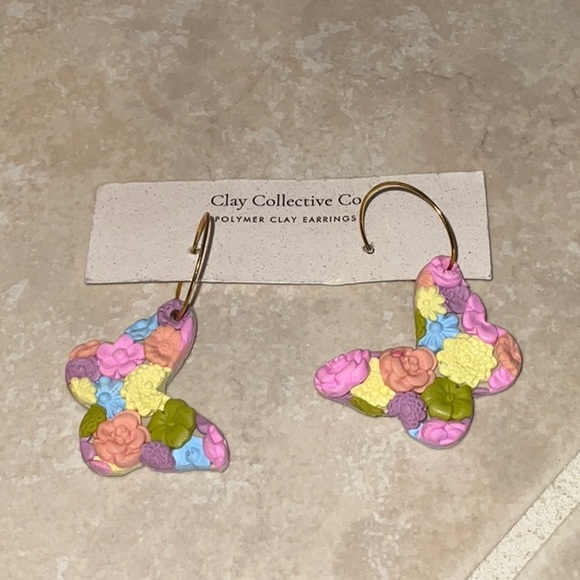 Clay Collective Co Floral Butterfly Earrings Lightweight Spring Colors - Picture 11 of 11